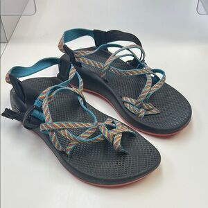 CHACO ZX2 CLASSIC RAINBOW STRAPPY
SANDALS WOMENS 9